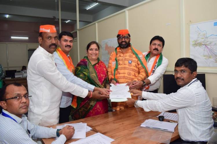 भोसरीत महेश लांडगे समर्थकांचा ‘महाविजयचा संकल्प’शक्ती प्रदर्शनकरीत उमेदवारी अर्ज दाखल